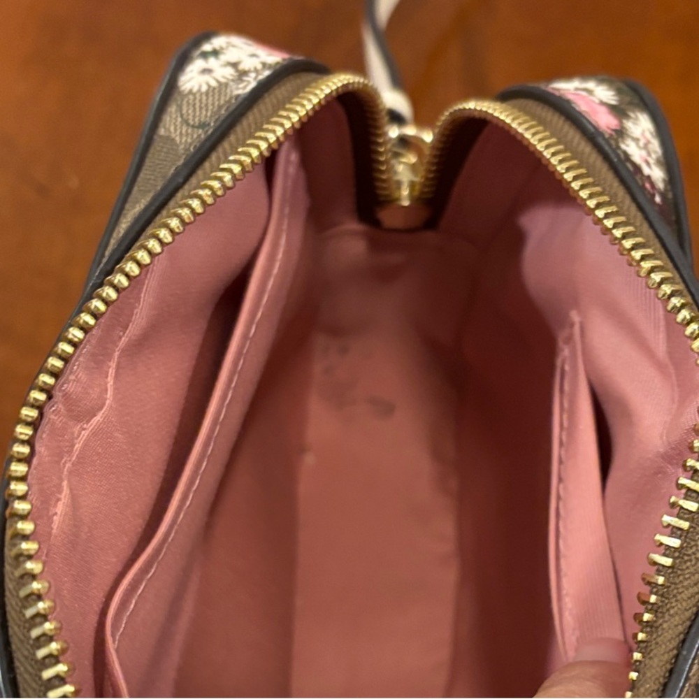 Coach Signature Evergreen Khaki Multi‎ Floral Camera/Crossbody Bag - Picture 12 of 16